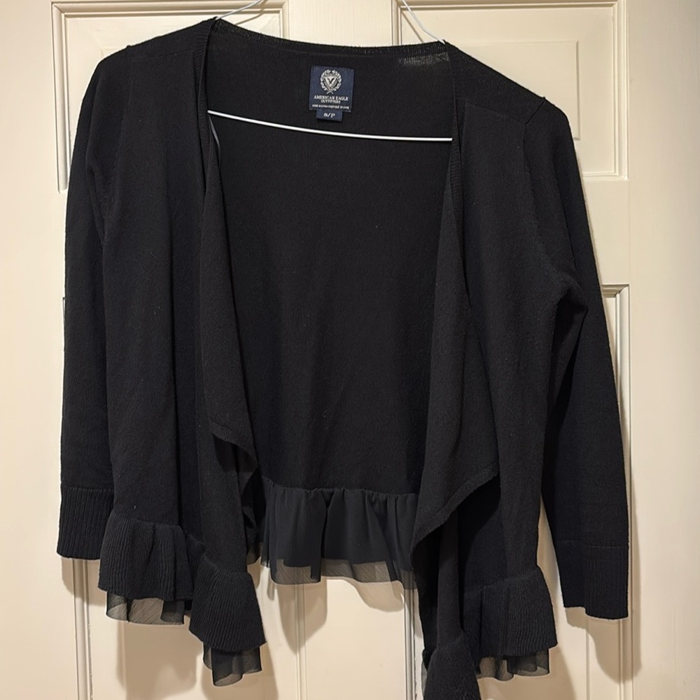 American Eagle light weight sweater.